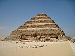 A pirâmide de degraus de Djoser em Saqqara