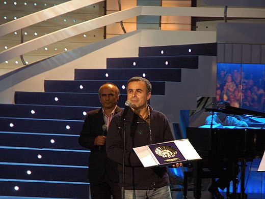 Gedeeld winnaar Bahman Ghobadi met de Gouden Schelp in 2006
