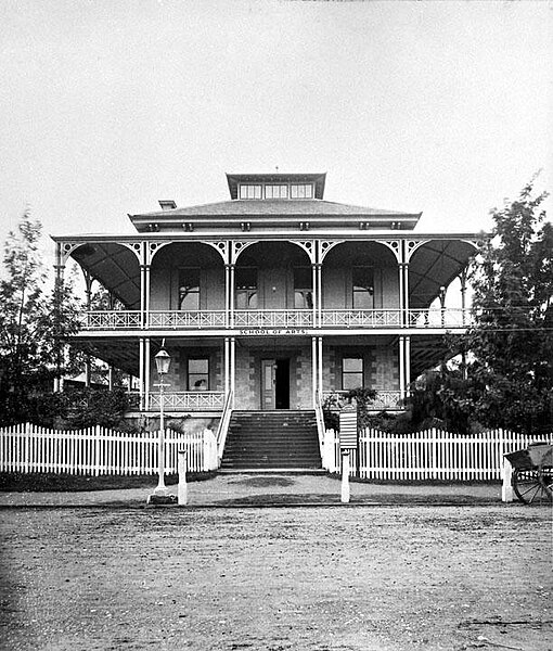 File:School of Arts, Brisbane, c 1900.jpg