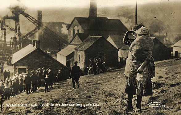 Senghenydd mine disaster postcards