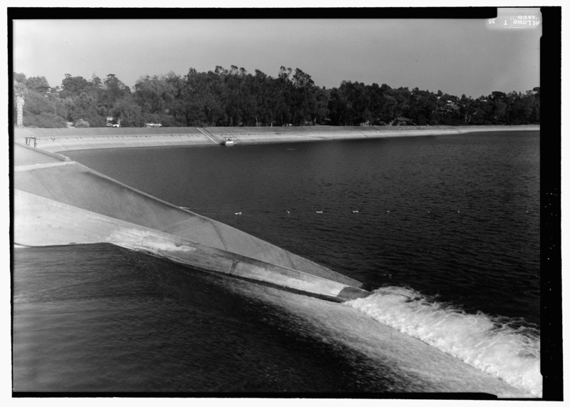 File:Silverlake and ivan hoe spillway (right of panorama with CA-298-MM-2 and CA-298-MM-3) - Los Angeles Aqueduct, Silverlake Reservoir, Los Angeles, Los Angeles County, CA HAER CA-298-AM-4.tif