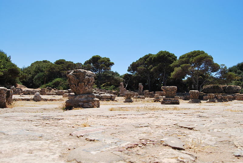 File:Sites historiques Tipaza 8.JPG