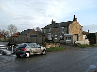 <span class="mw-page-title-main">Slingsby railway station</span> Disused railway station in North Yorkshire, England