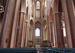 Interior de la nave basilical
