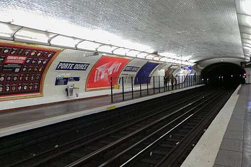 Station mtro Porte-Dore - 20130606 163535