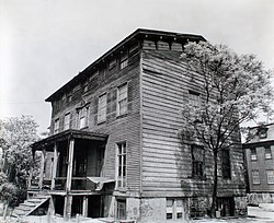 Stevens house, Vernon Boulevard and 30th Road, Astoria, Queens (NYPL b13668355-482630).jpg