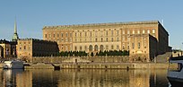 Swedish palace 2008-07-18 1 denoised.jpg