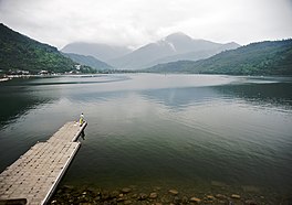 Taiwán 2009 HuaLien Carp Lake FRD 5321.jpg