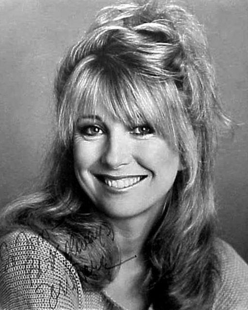 Teri Garr - signed