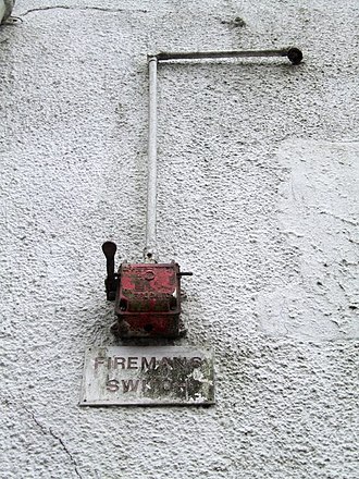 The Phoenix, Spilsby On the cinema facade is the Fireman's Switch, presumably to turn all the electrics off. The Phoenix, Spilsby - geograph.org.uk - 662267.jpg