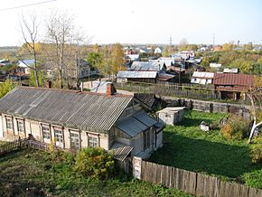 Tyurlema ​​nær jernbanestationen.jpg