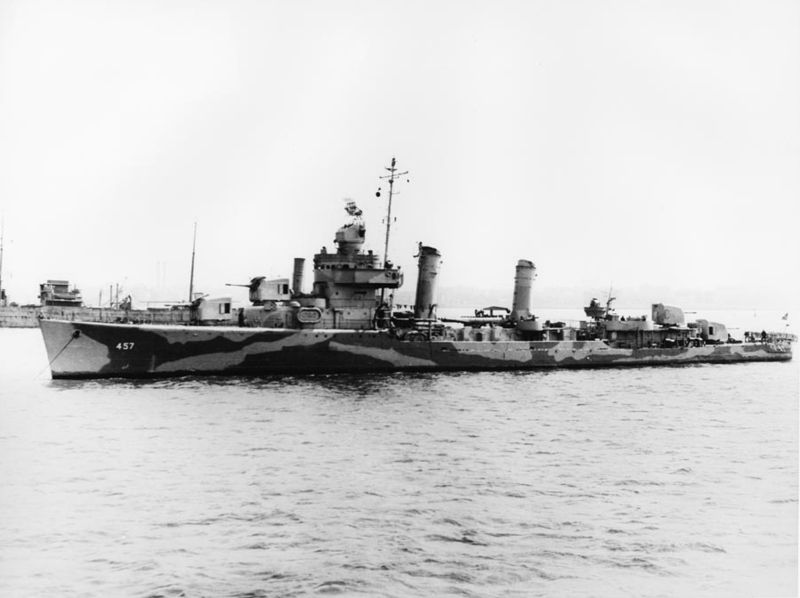 File:USS Emmons (DD-457) at anchor c1942.jpg