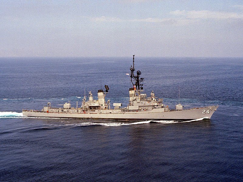 File:USS Waddell (DDG-24) underway in 1986.JPEG