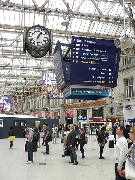 File:Underneath the clock, at Waterloo Station - geograph.org.uk - 2404305.jpg