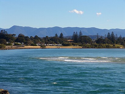 How to get to Urunga with public transport- About the place