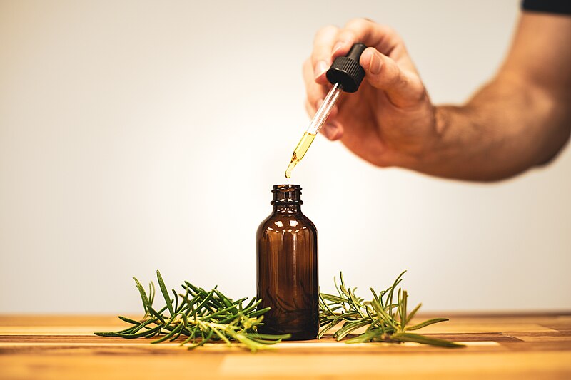 File:Using Rosemary Oil.jpg