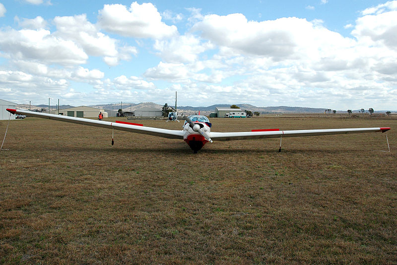 File:VH-KPK Scheibe SF-25C Falke (9269938483).jpg