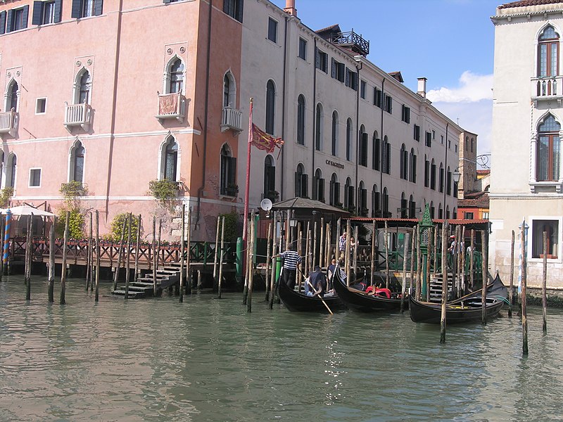 File:Venezia-Murano-Burano, Venezia, Italy - panoramio (722).jpg