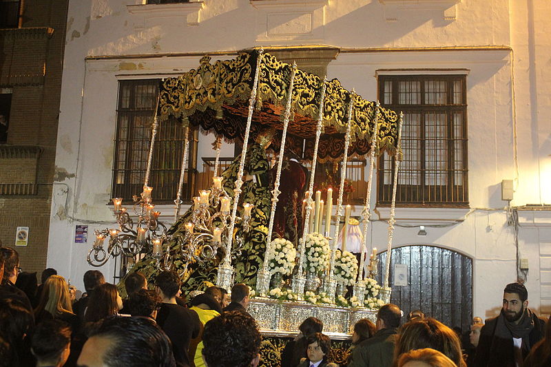 File:ViernesSantoJerez2016-HdadEntierro IMG 4421.JPG