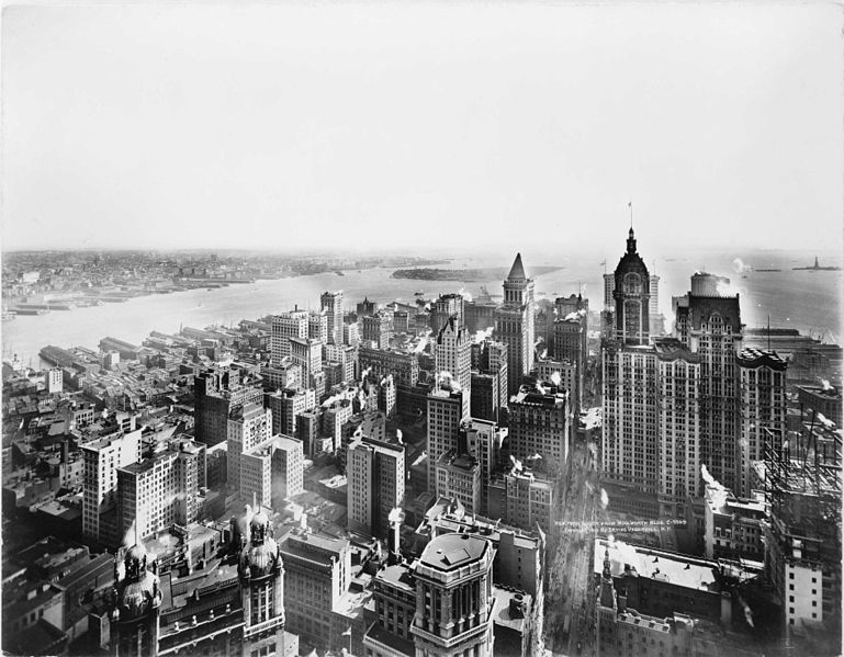 Fail:View from Woolworth Building 1913 New York City.jpg