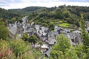 Monschau: Geographie, Geschichte, Politik