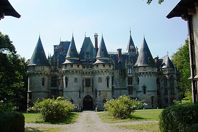 How to get to Château de Vigny with public transit - About the place