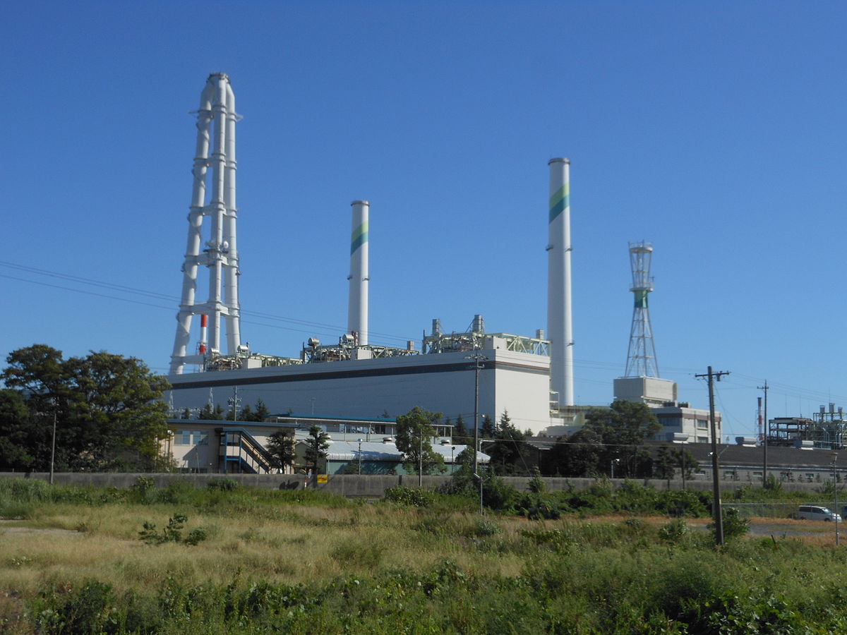 Yokkaichi fired power plant 2013.jpg