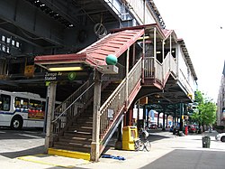 Street stair prior to renovation Zeregastairjeh.jpg