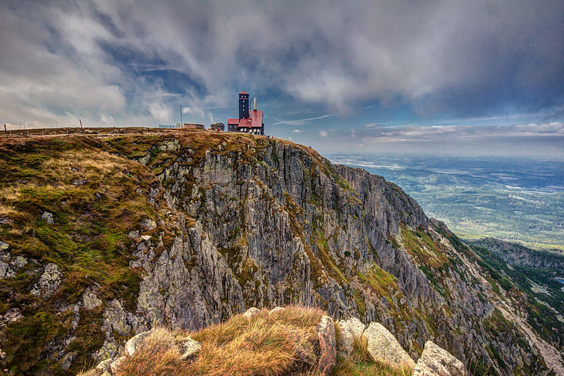 File:Śnieżne Kotły, Karkonosze.jpg