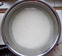 Soaking rice in a pot