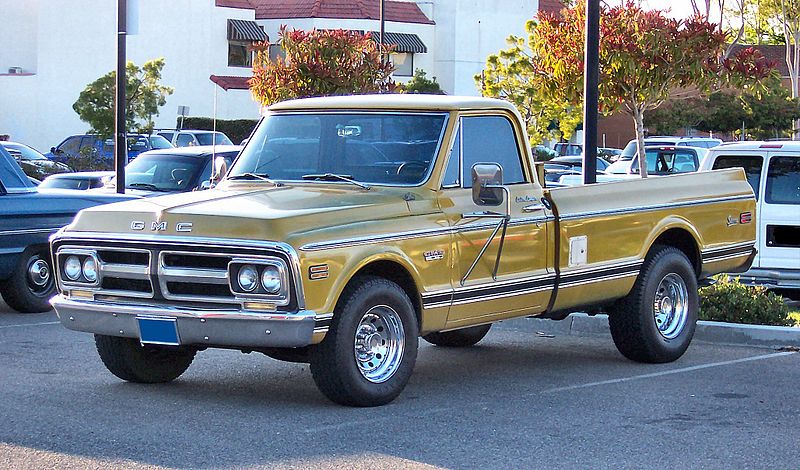 File:1972 GMC Sierra Custom Camper.jpg