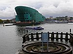 Draaivoet van de verwijderde Havenmeestersbrug (foto van Fons Heijnsbroek, 2006)