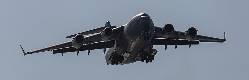 File:20190206 C-17 Globemaster Kadena AB-1.jpg