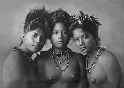 Samoan girls (c. 1902)
