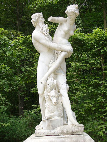 File:4002.Die Entführung der Proserpina duch Pluto um 1750-Entführungsrondell-Sanssouci Steffen Heilfort.JPG