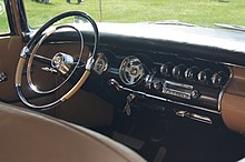 Файл:Chrysler 300C SRT8 6.1 front 20100801.jpg — Вікіпедія