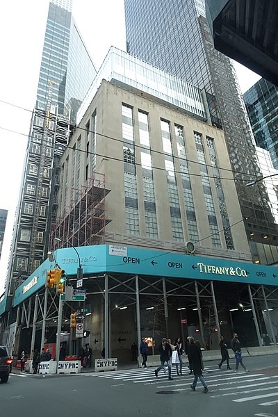 Tiffany's flagship store on Fifth Avenue in 2022