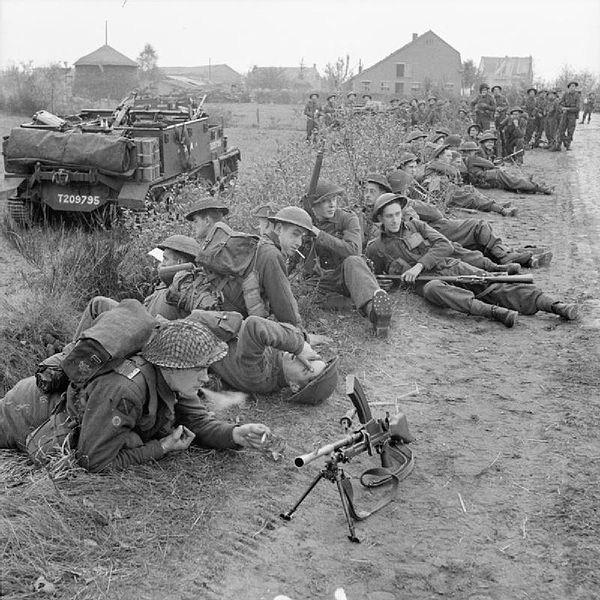 File:8th Royal Scots halted 27-10-1944.jpg