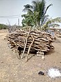 A_bundle_of_fire_wood_in_Funsi,_Nortgern_Ghana