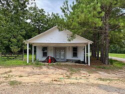 Closed store in Garlandville