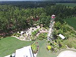 Aerial view dari Moore Peternakan Raya Garden.jpg