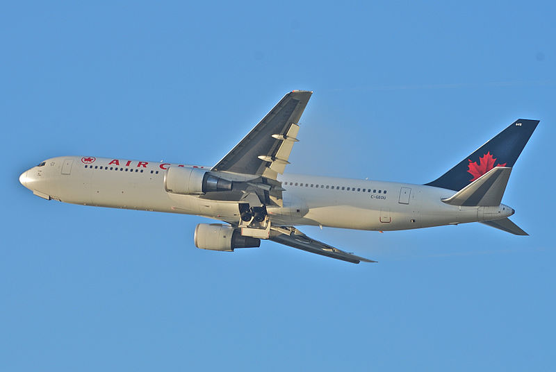 File:Air Canada Boeing 767-300; C-GEOU@ZRH;13.12.2006 440ax (7208811630).jpg