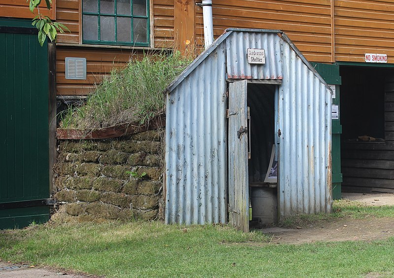 File:AndersonShelter Tilford.jpg