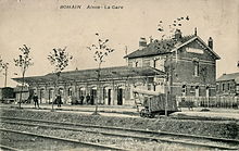O edifício de passageiros no início de 1900