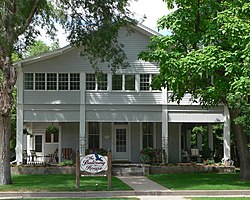 Balcony House (Imperial, Nebraska) from S 2.JPG