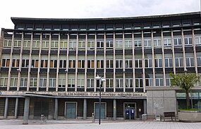Bilbao - Escuela Técnica Superior de Ingeniería de Bilbao (ETSIB, UPV-EHU), Edificio D (1960).jpg