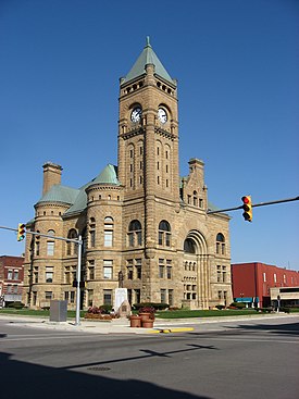 Blackford County Courthouse tower.jpg