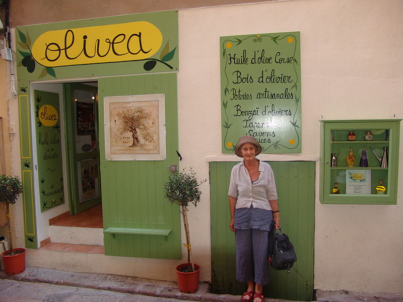 File:Boutique d'huile d'olive en Corse.jpg