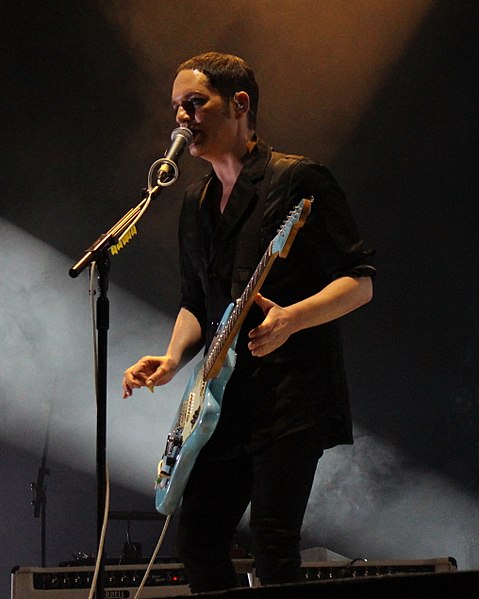 File:Brian Molko - Placebo - Frequency Festival - 2017-08-16-21-37-03-0002.jpg