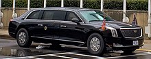 A current-model US presidential state car in front of the headquarters of the United Nations (September 2018) Cadillac One (September 2018) (cropped).jpg